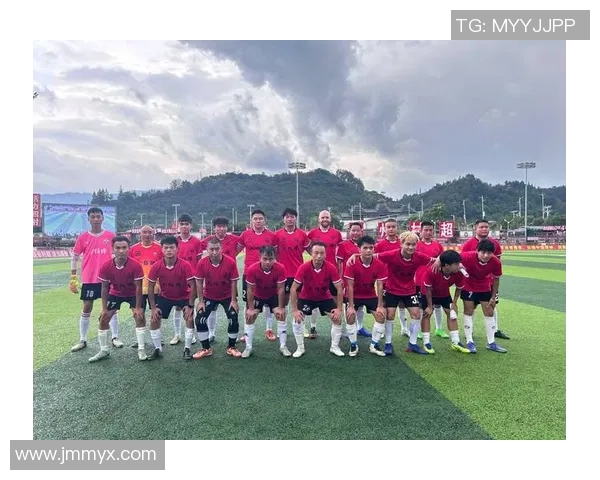 中国球迷心中的外国足球偶像：最受欢迎的外籍球星与中国的特殊情缘